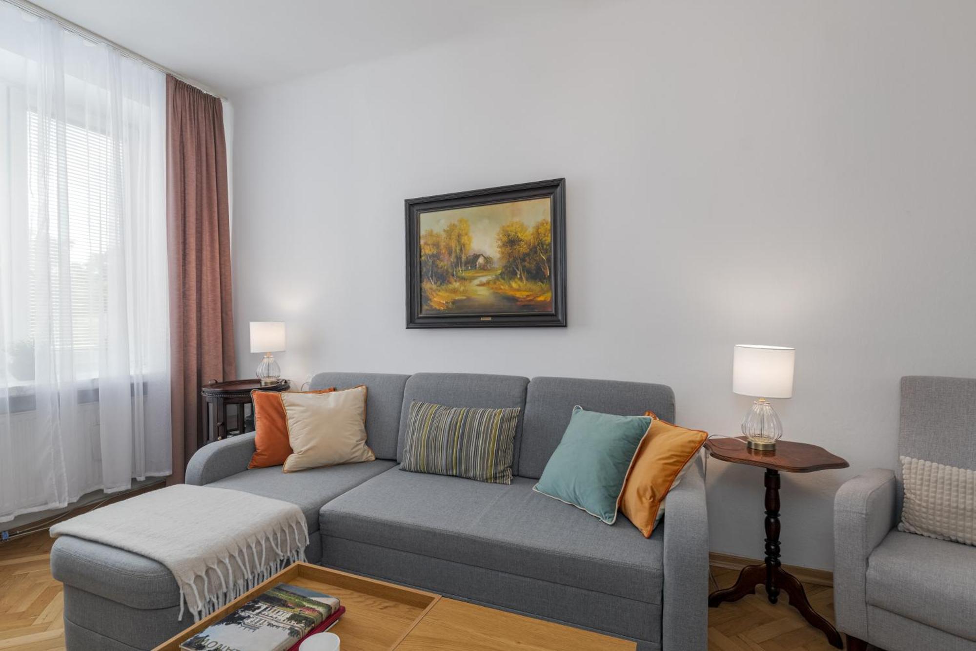 Luxury In Cozy Spacious Near Heart Of * Warszawa