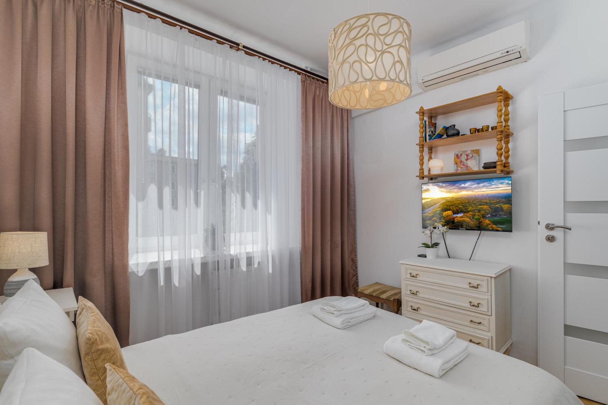 Luxury In Cozy Spacious Near Heart Of Apartment Warschau